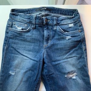 Joe’s Ripped Skinny Jeans - 26